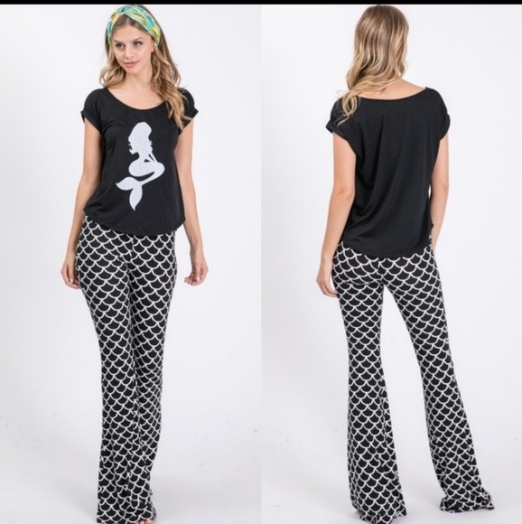 NEW Little Mermaid Ariel Tee Shirt Black Gray - Picture 2 of 3